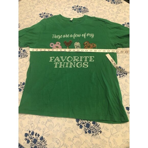 Bespoke Size L Green Disney Things These Are A Few Of My Favorite Things Snacks - Picture 5 of 6